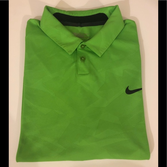 lime green golf shirt nike